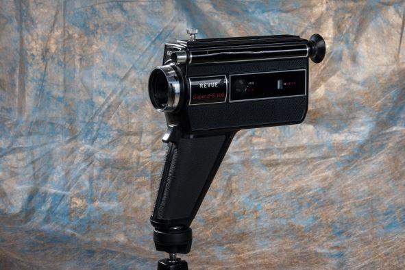 Revue Super 8 Kamera-Filmkamera-S 100